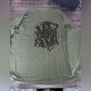 Men's Green Graphic Long Sleeve Shirt, P2P 24, XL